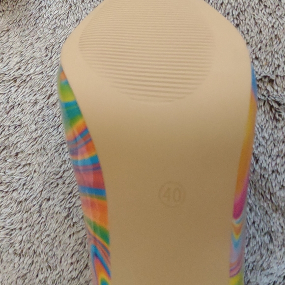 👣GROOVY Peace✌🏻 & Love 💜 70s Style Heels - Picture 12 of 15